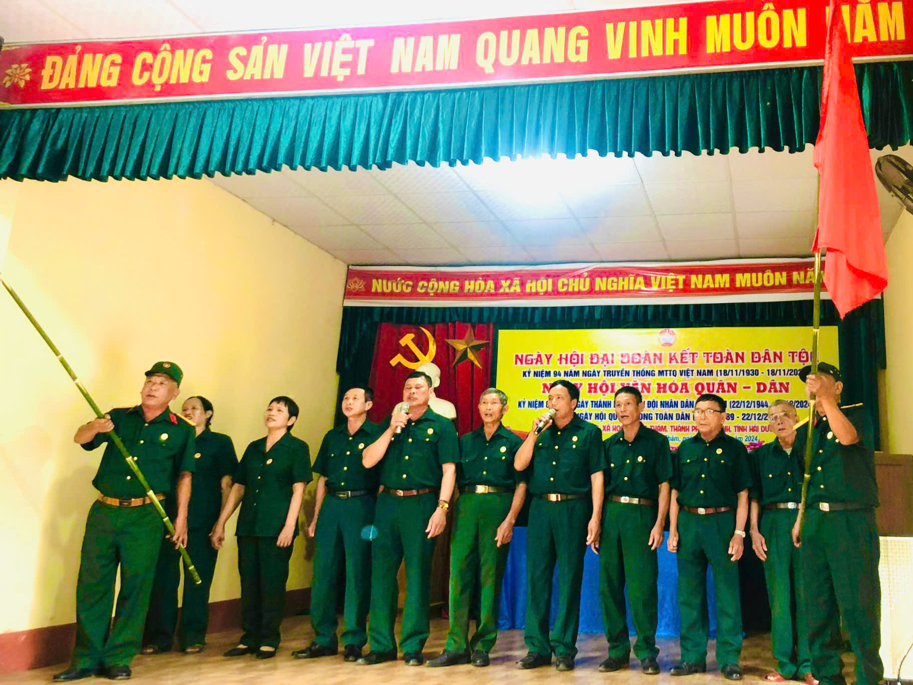 ngày hội văn hoá quân dân1.jpg