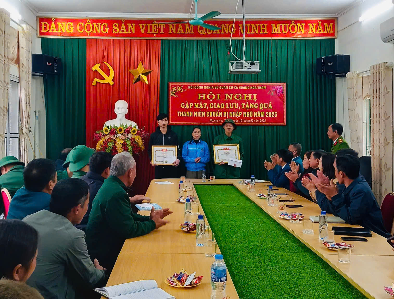 Tân binh 2.jpg